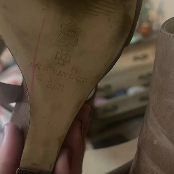 Brown Wedges - Picture 7 of 8